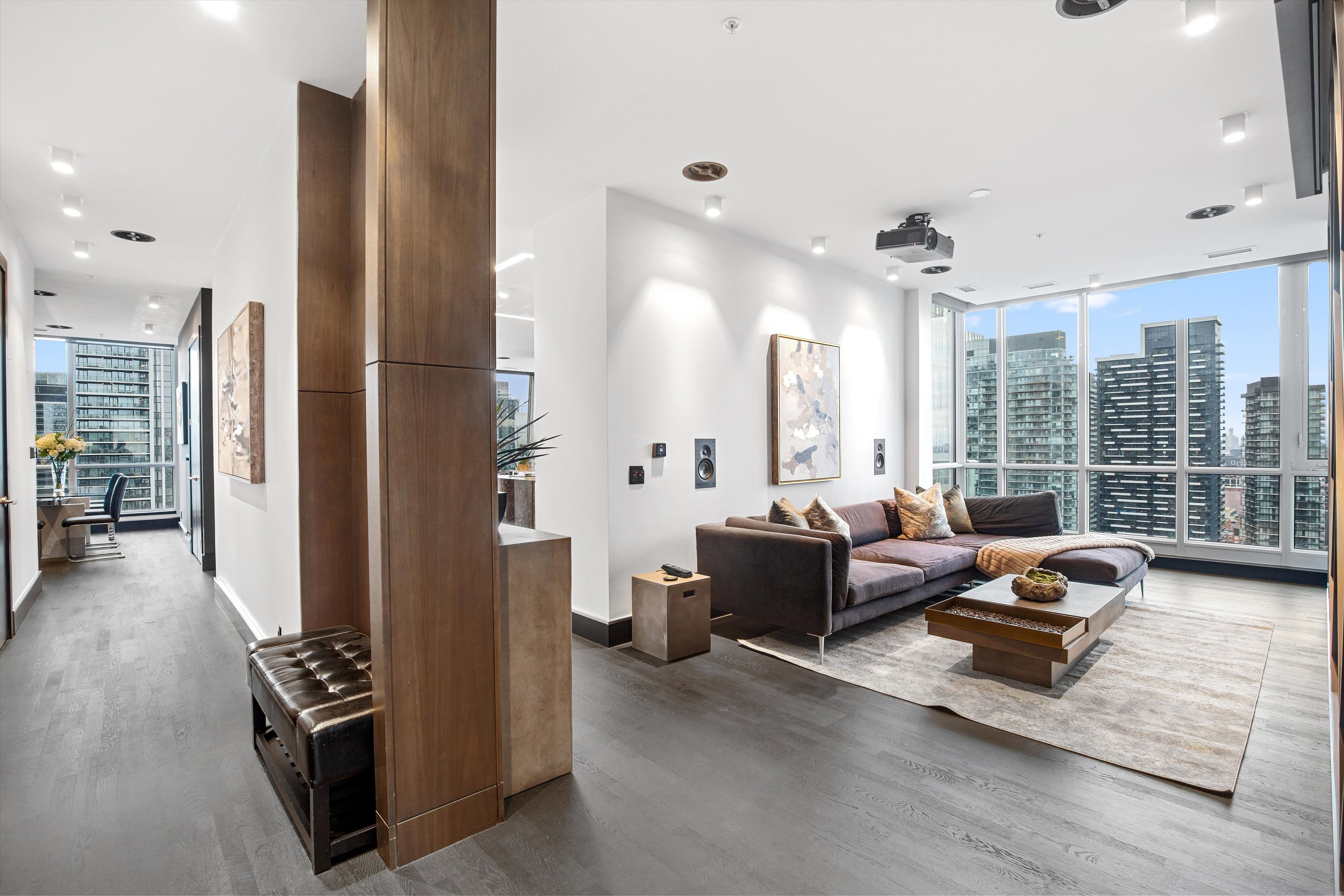 199 Richmond Street W PH101