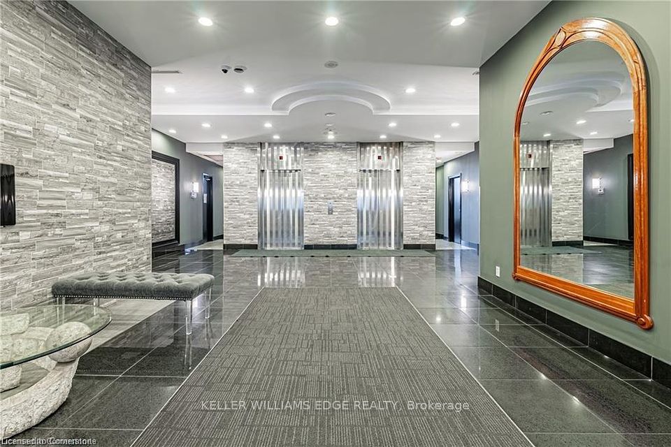 #115 - 135 James Street, Hamilton, ON L8P 2Z6