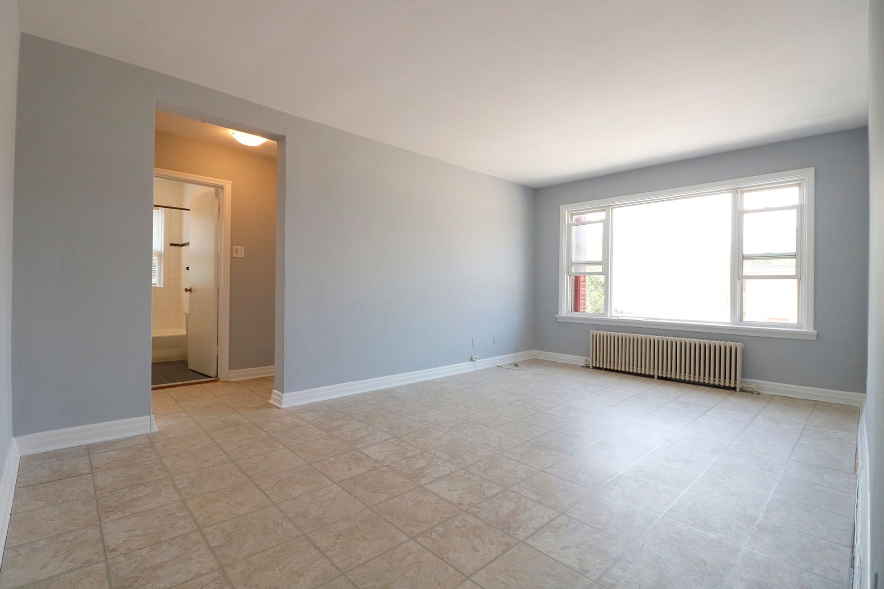 2434 Keele Street 10