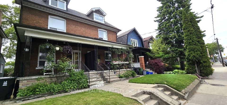 582 Runnymede