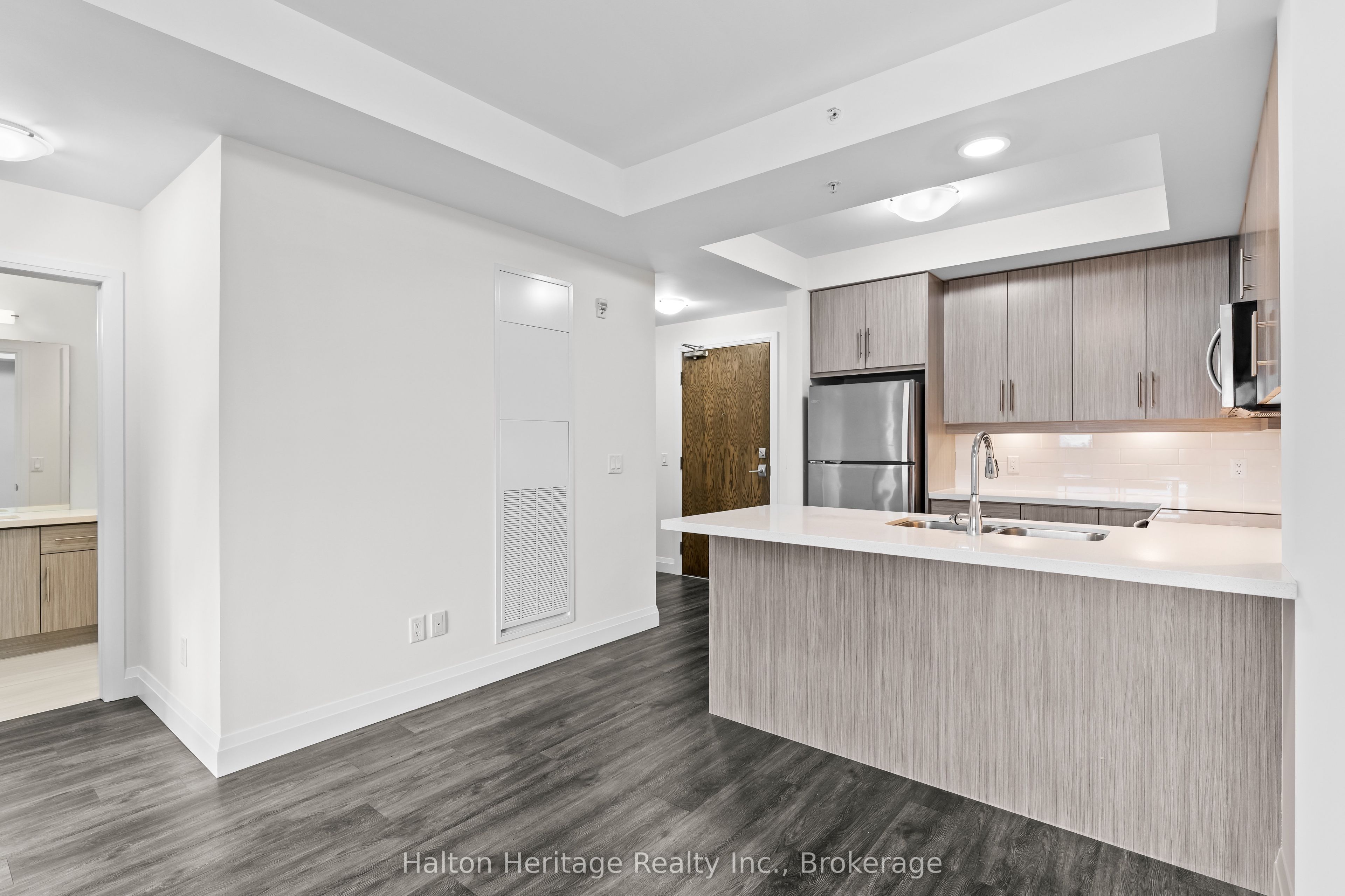 30 Hamilton Street S, #503