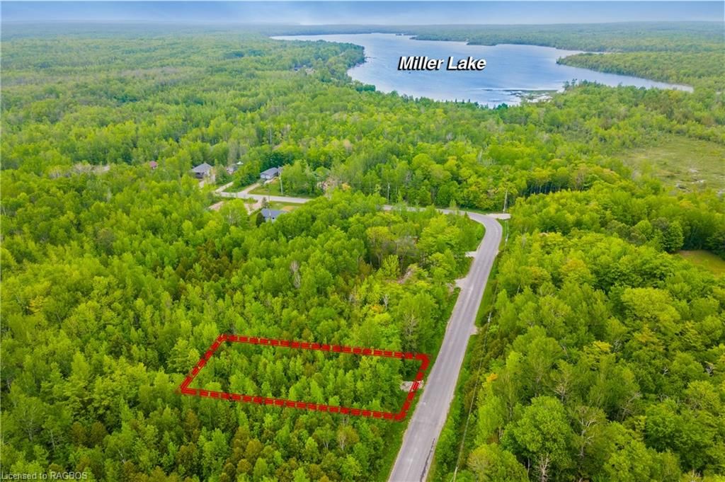 Vacant Lot near Miller Lake!