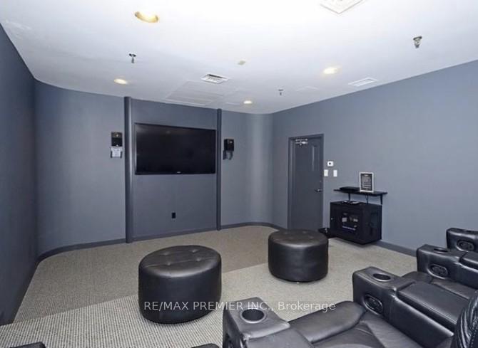 1 Bedroom Condo at 725 King,  Toronto For sale