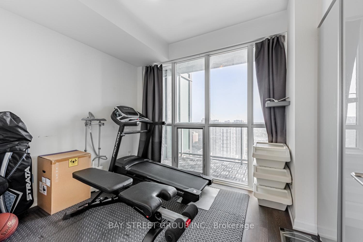 3 Bedrooms Condo at 9 Bogert, Toronto For sale
