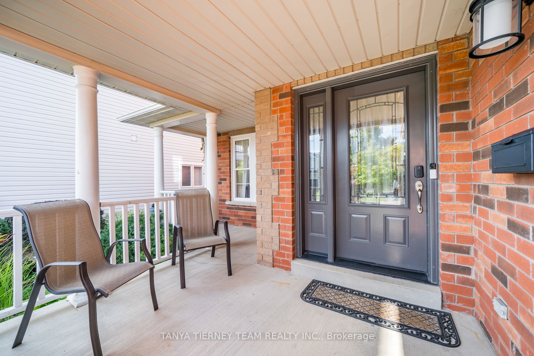8 Nathan Avenue