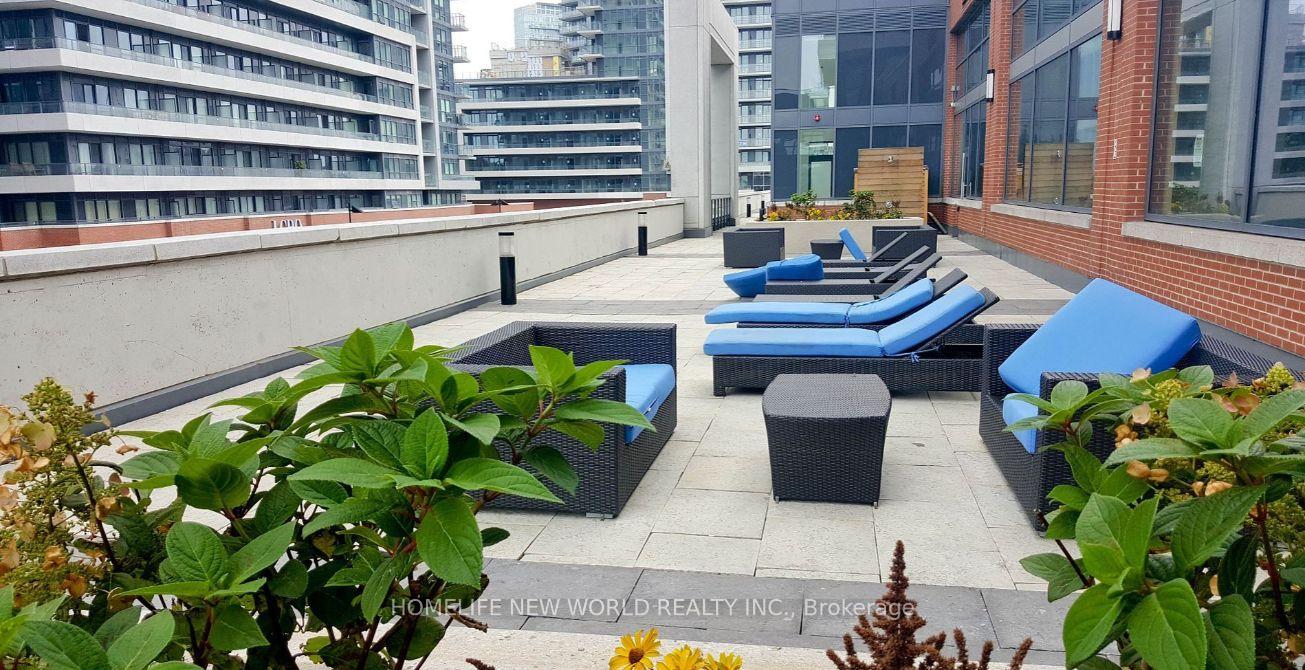 2 Bedrooms Condo at 2220 Lake Shore, Toronto For sale