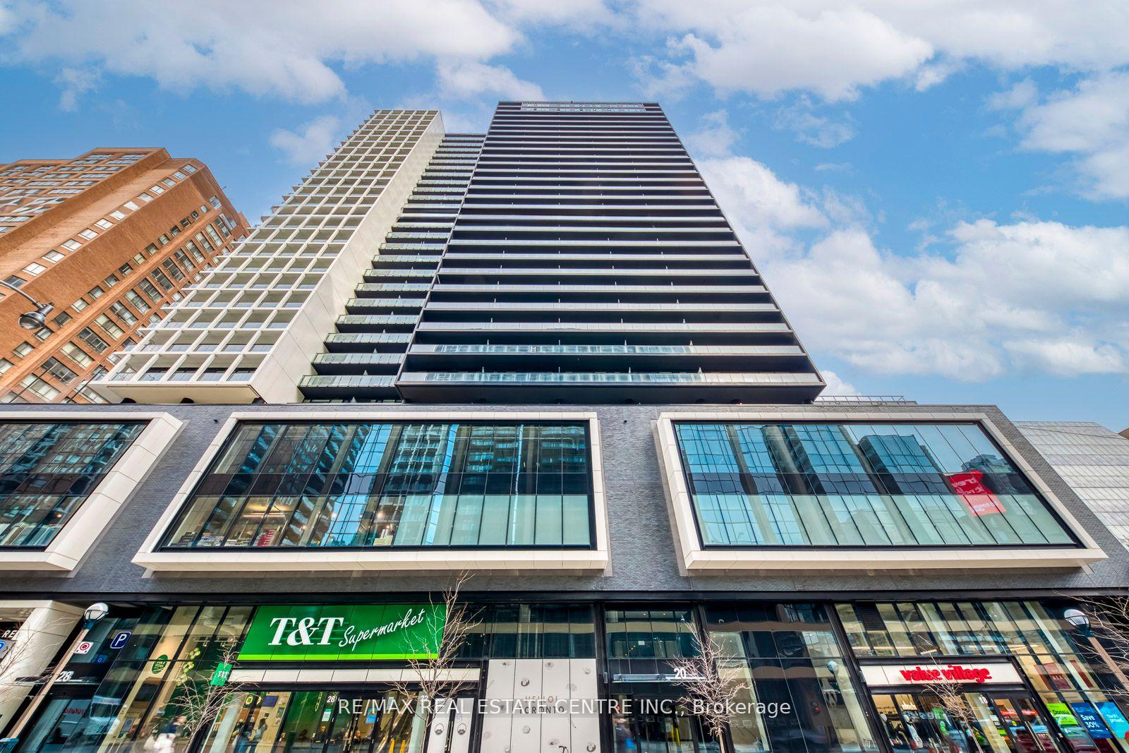 3 Bedrooms Condo at 20 Edward, Toronto For sale