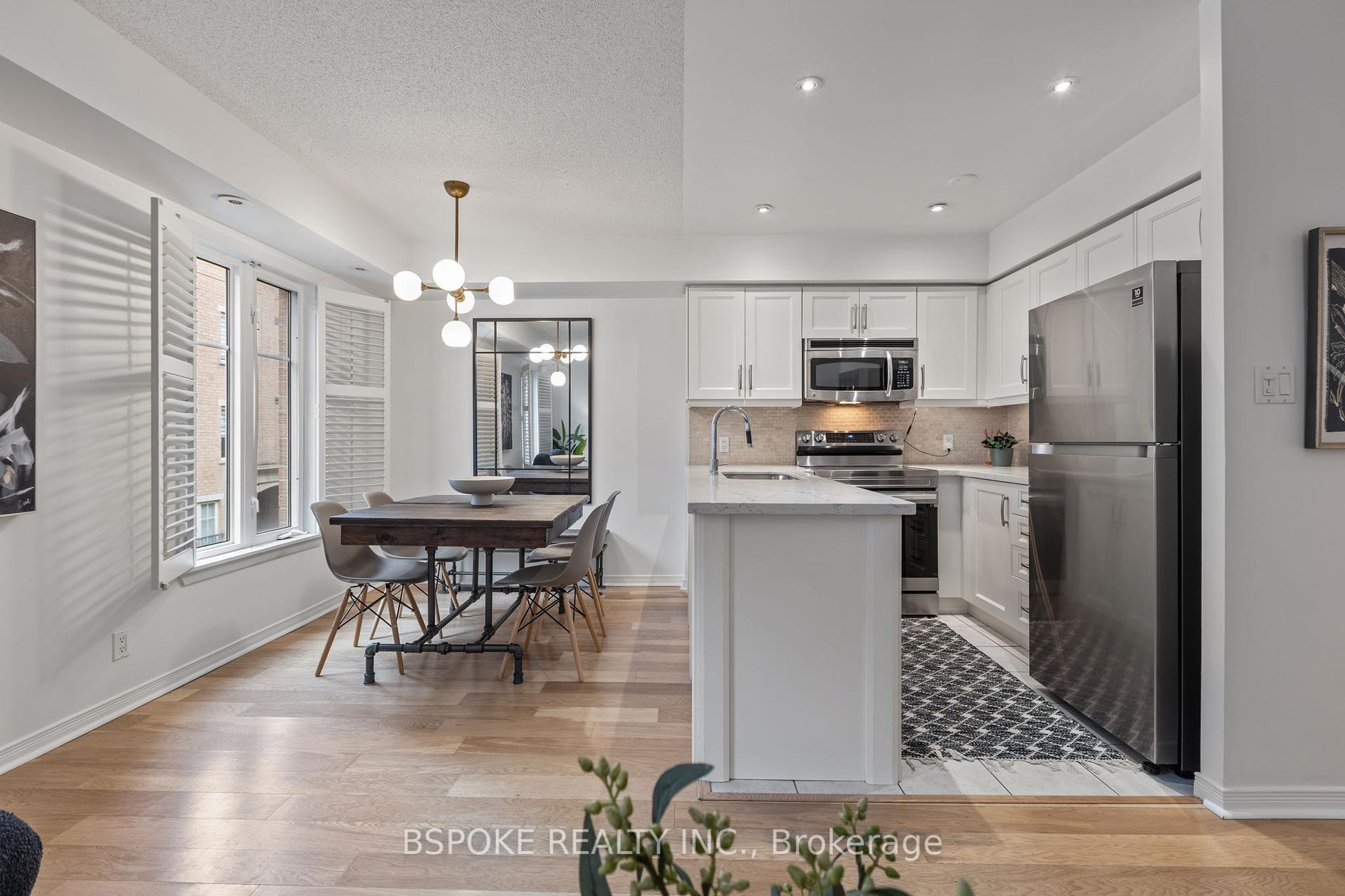2 Bedrooms Condo at 46 Western Battery, Toronto For sale