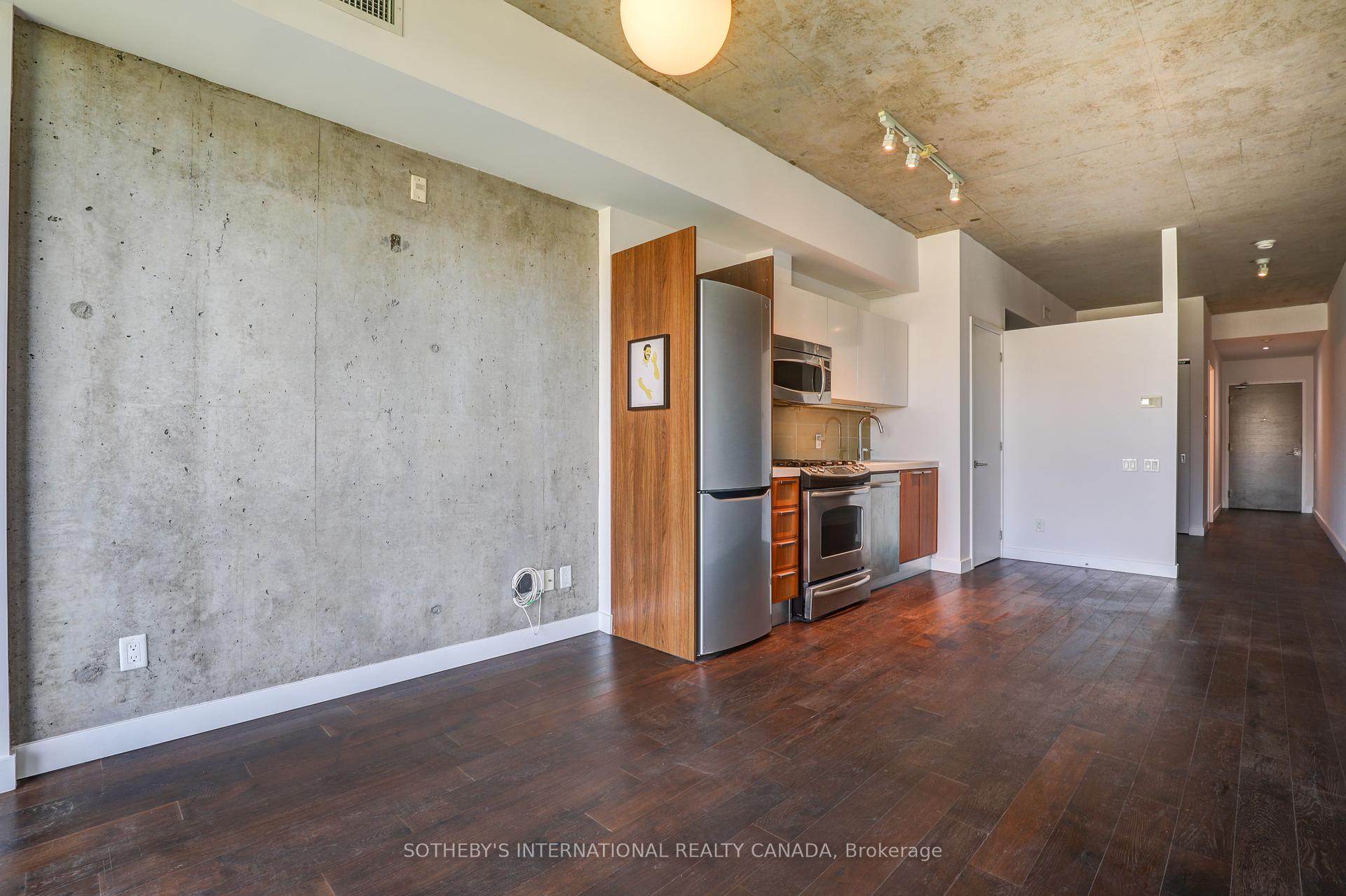1 Bedroom Condo at 25 Stafford, Toronto For sale