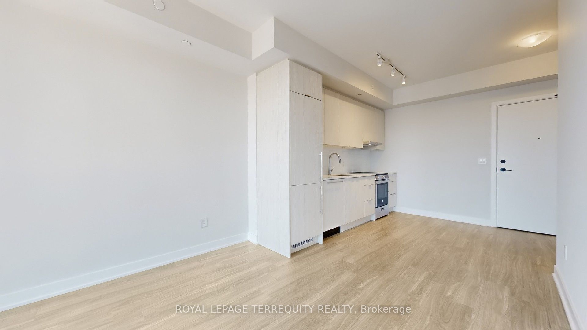 430 Square One Drive, #4502