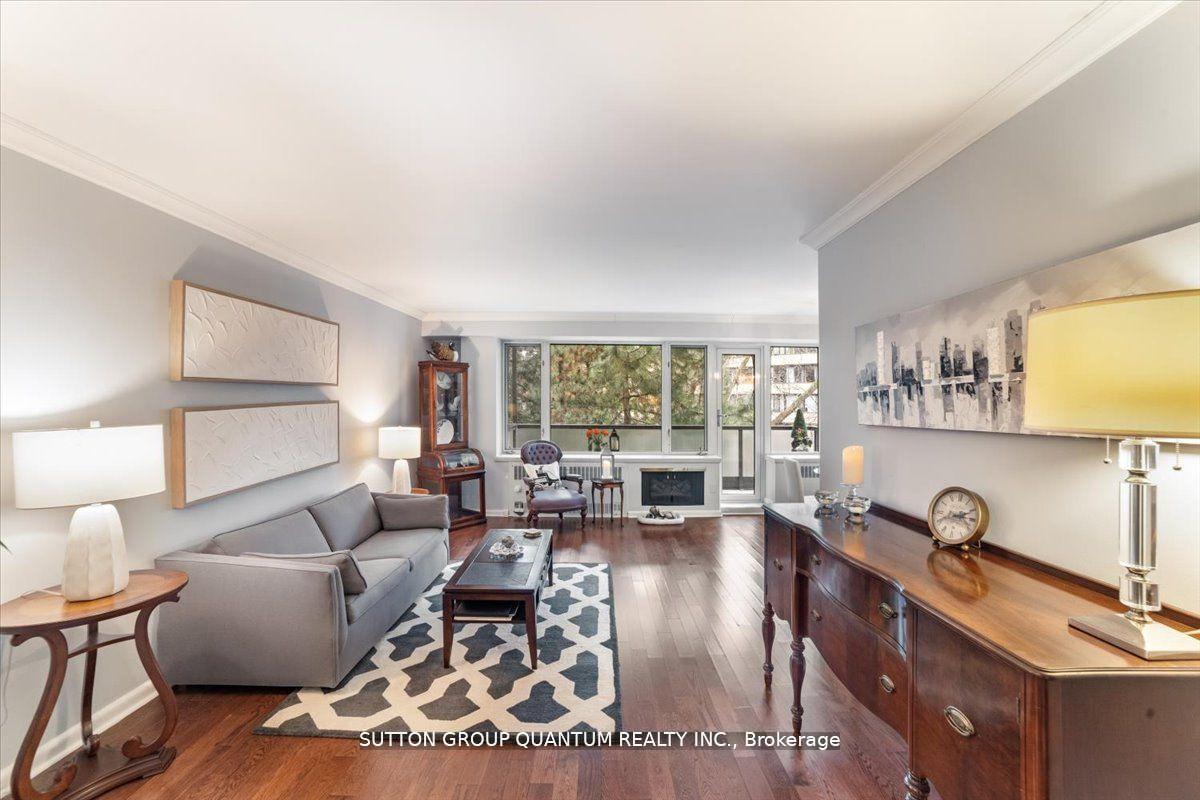 2 Bedrooms Co-op at 16 Rosedale, Toronto For sale