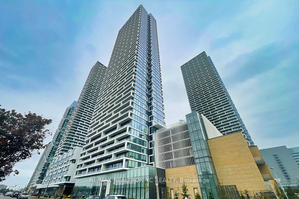 898 Portage