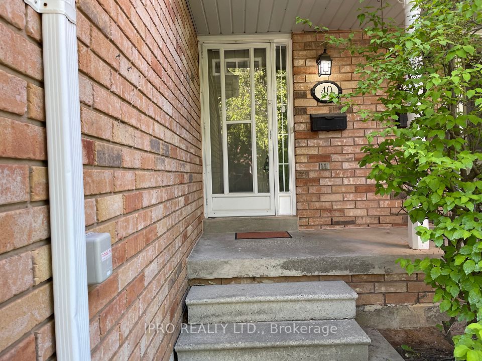 #40 - 2350 Britannia Road, Mississauga, ON L5M 6A7