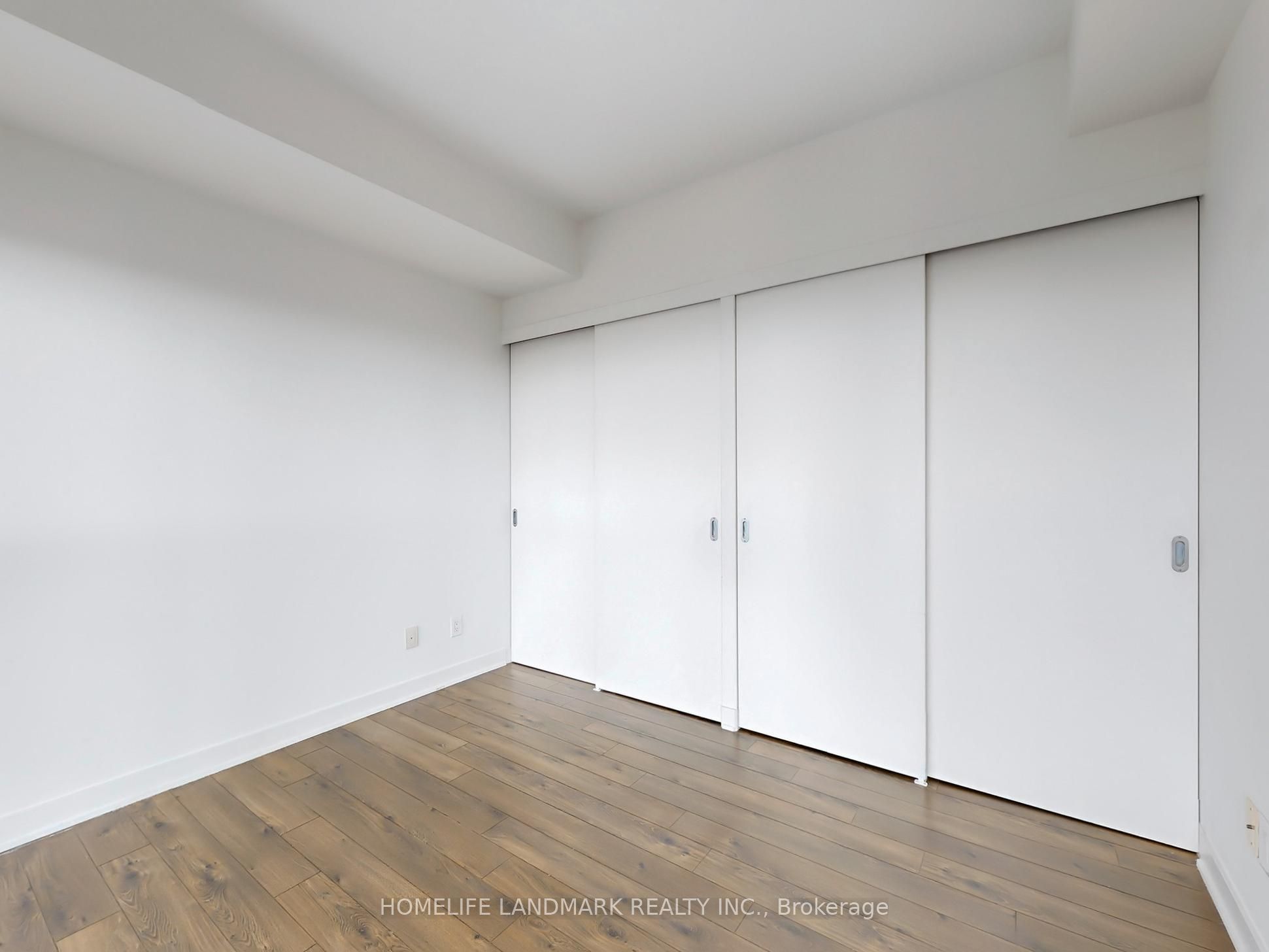 110 Charles Street E, #3607