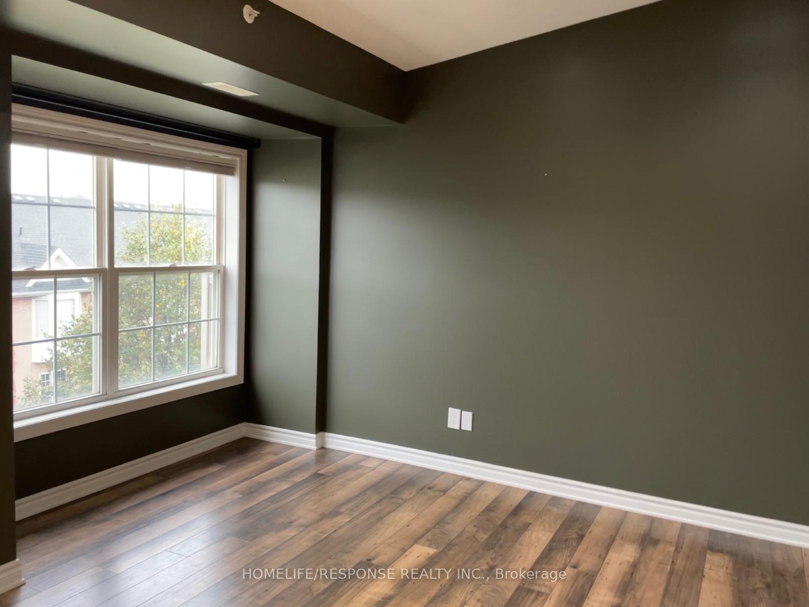 2 Bedrooms Condo at 1830 WALKER’S, Burlington For sale