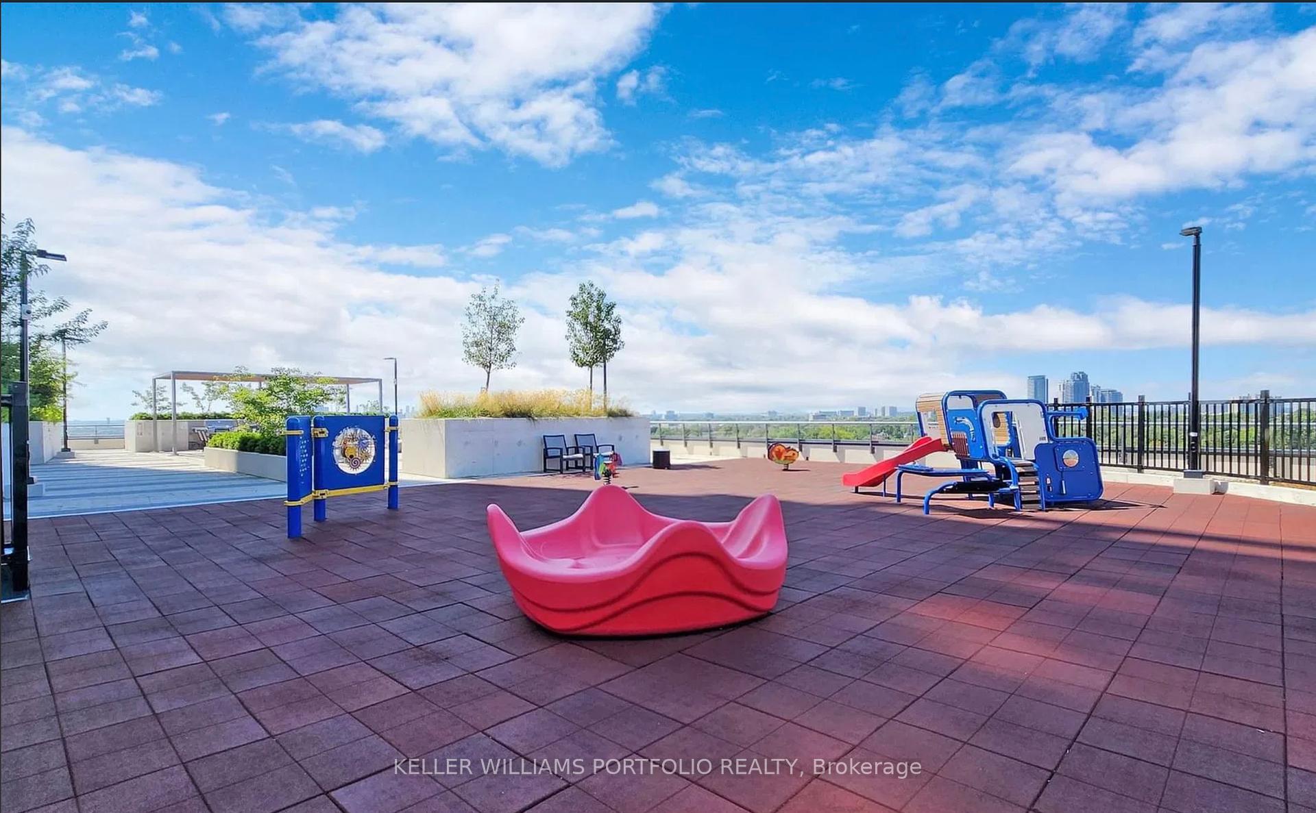 2 Bedrooms Condo at 50 Thomas Riley, Toronto For sale