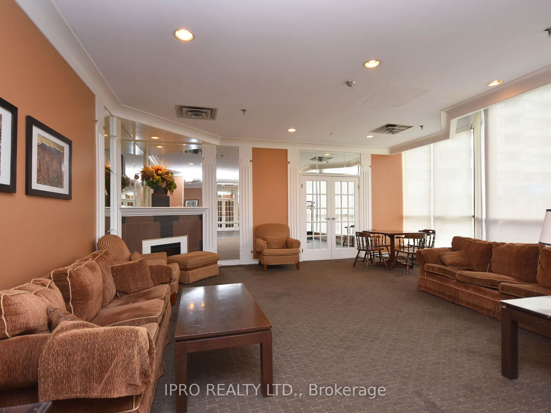 75 King Street E, #PH3