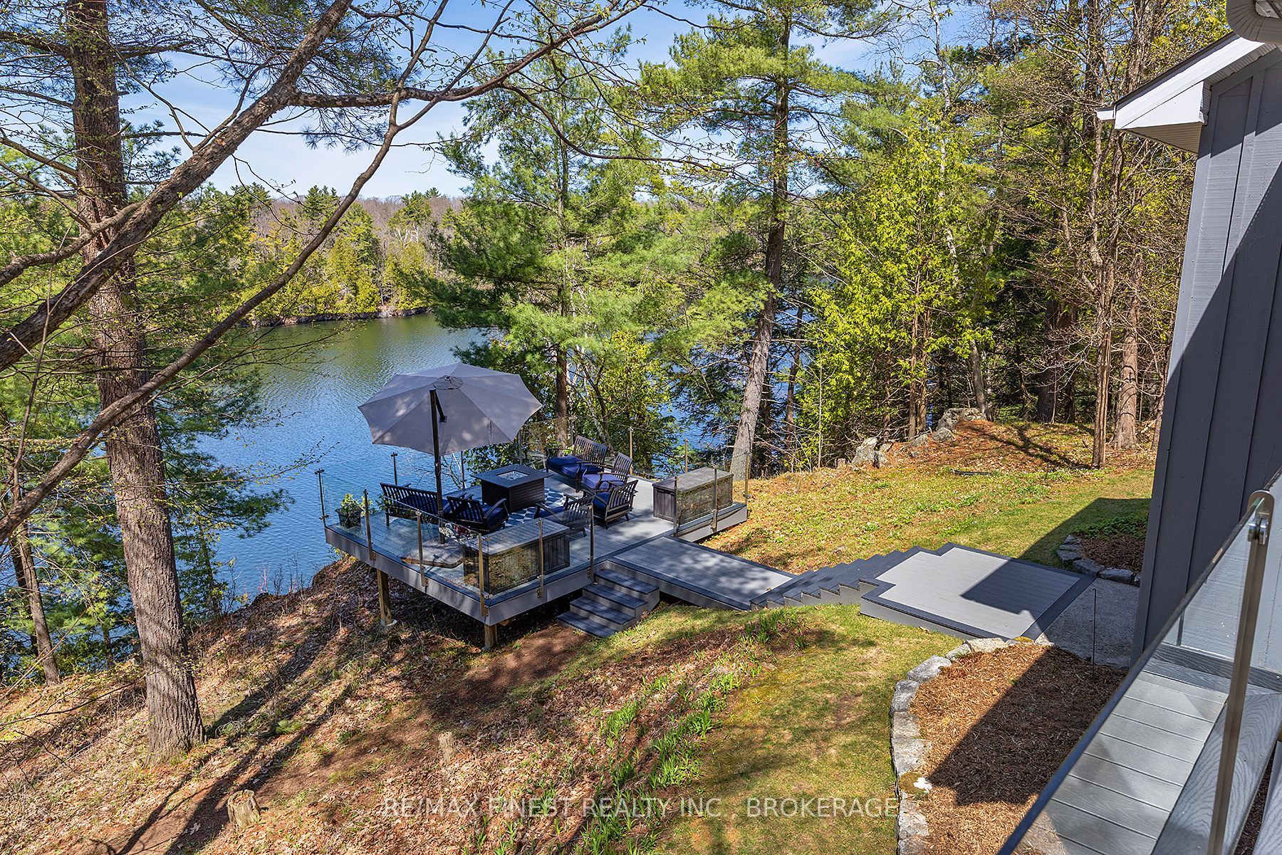 1150 Deer Park Lane