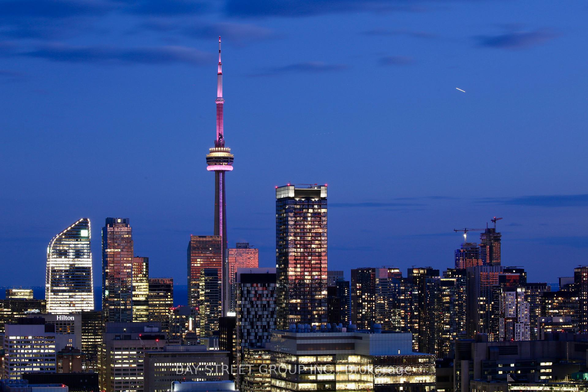 3 Bedrooms Condo at 65 St. Mary, Toronto For sale