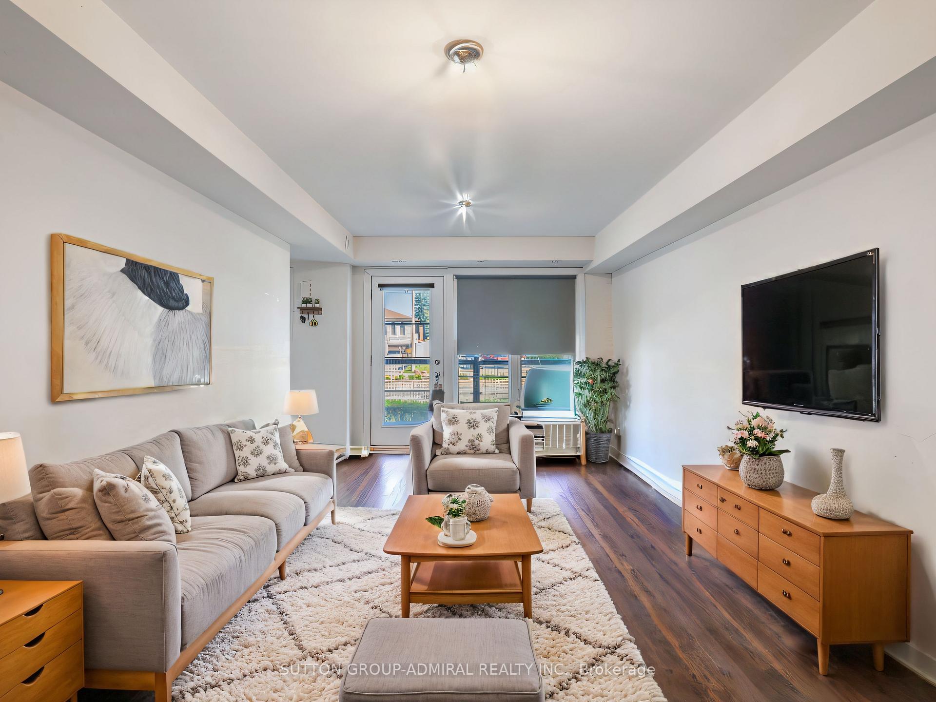 3 Bedrooms Condo at 2315 Sheppard, Toronto For sale