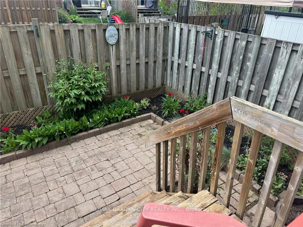 55 Kerman Avenue, #44