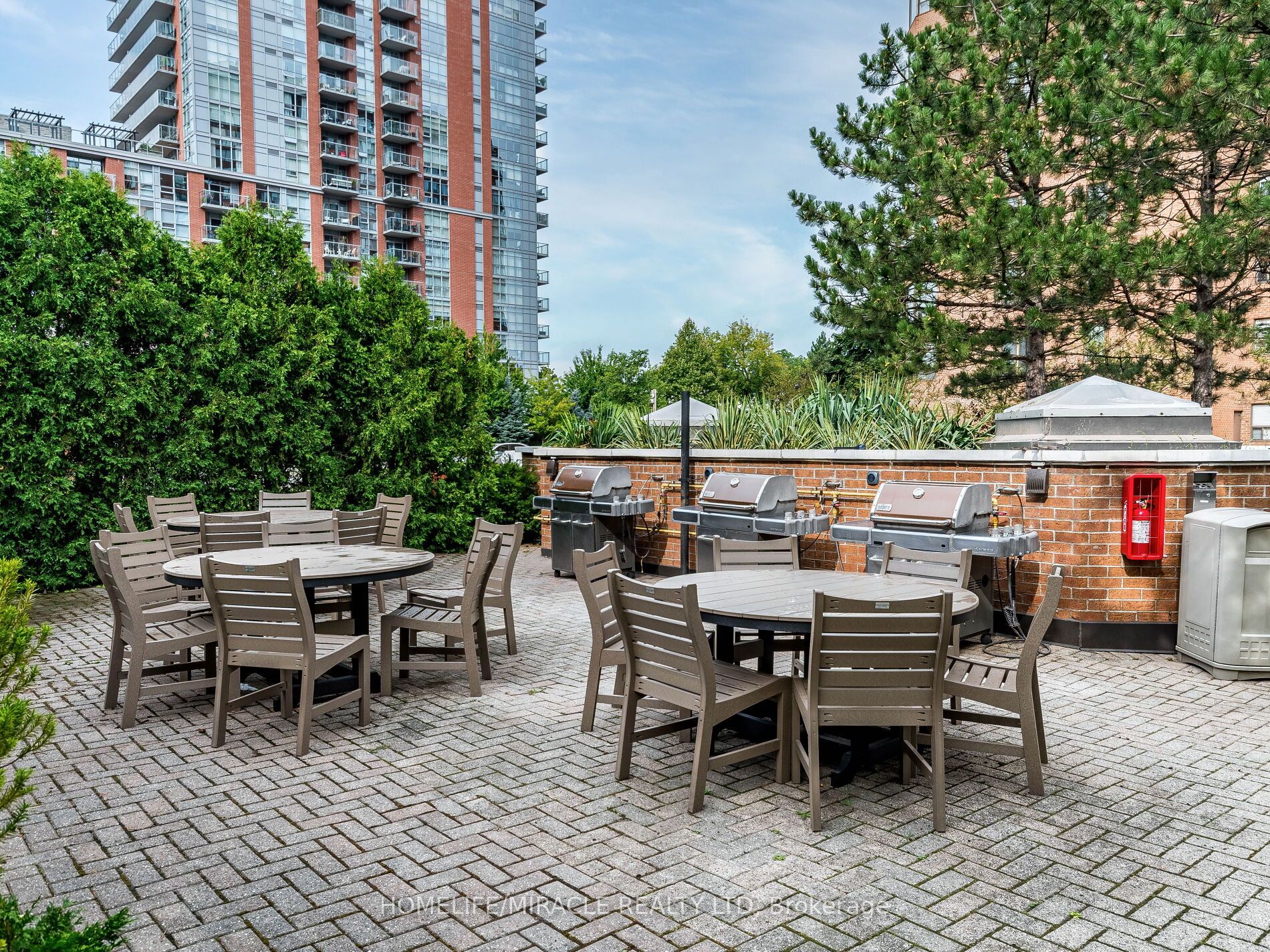 1270 Maple Crossing Boulevard, #604