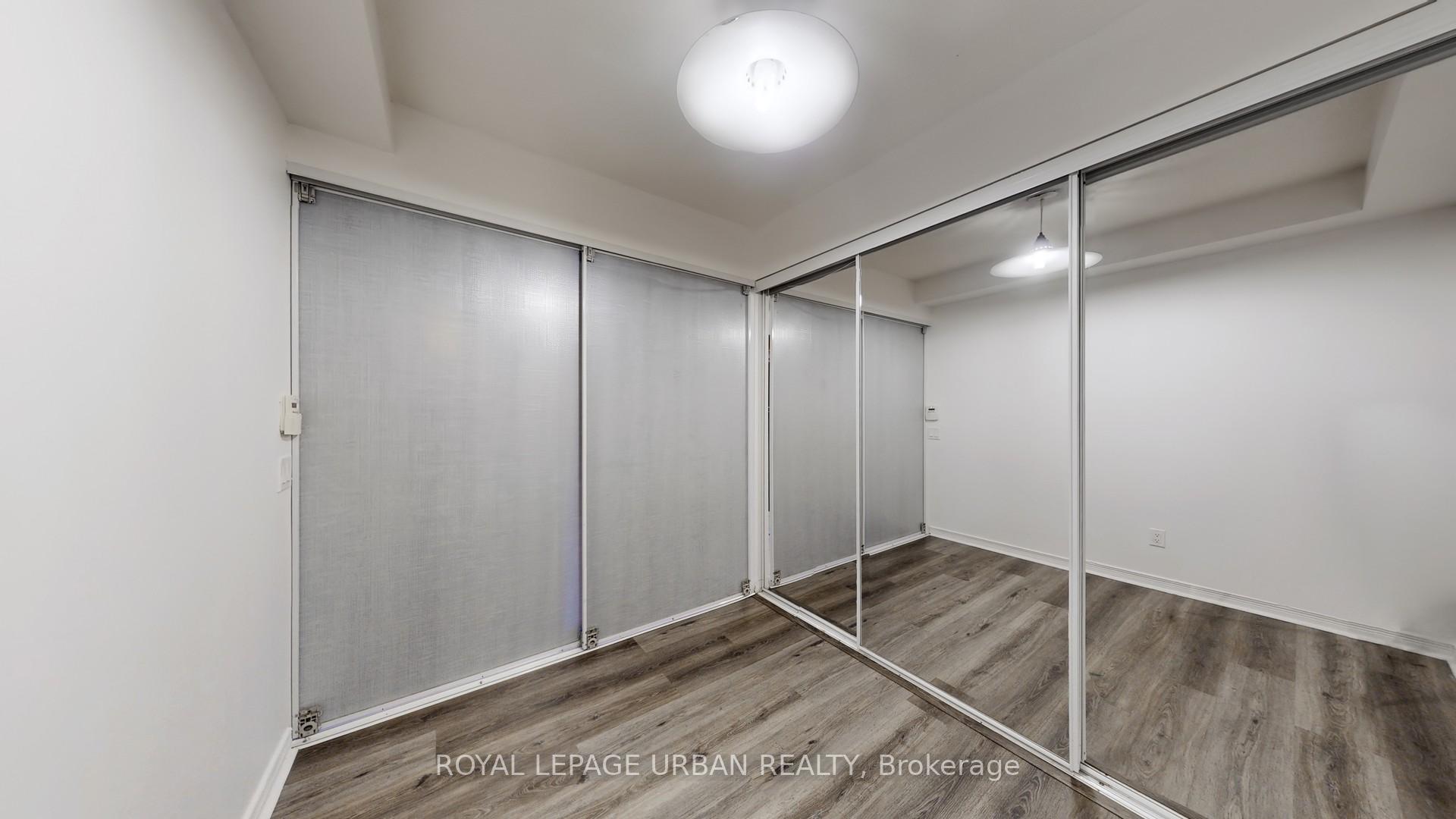 2 Bedrooms Condo at 60 Heintzman, Toronto For sale