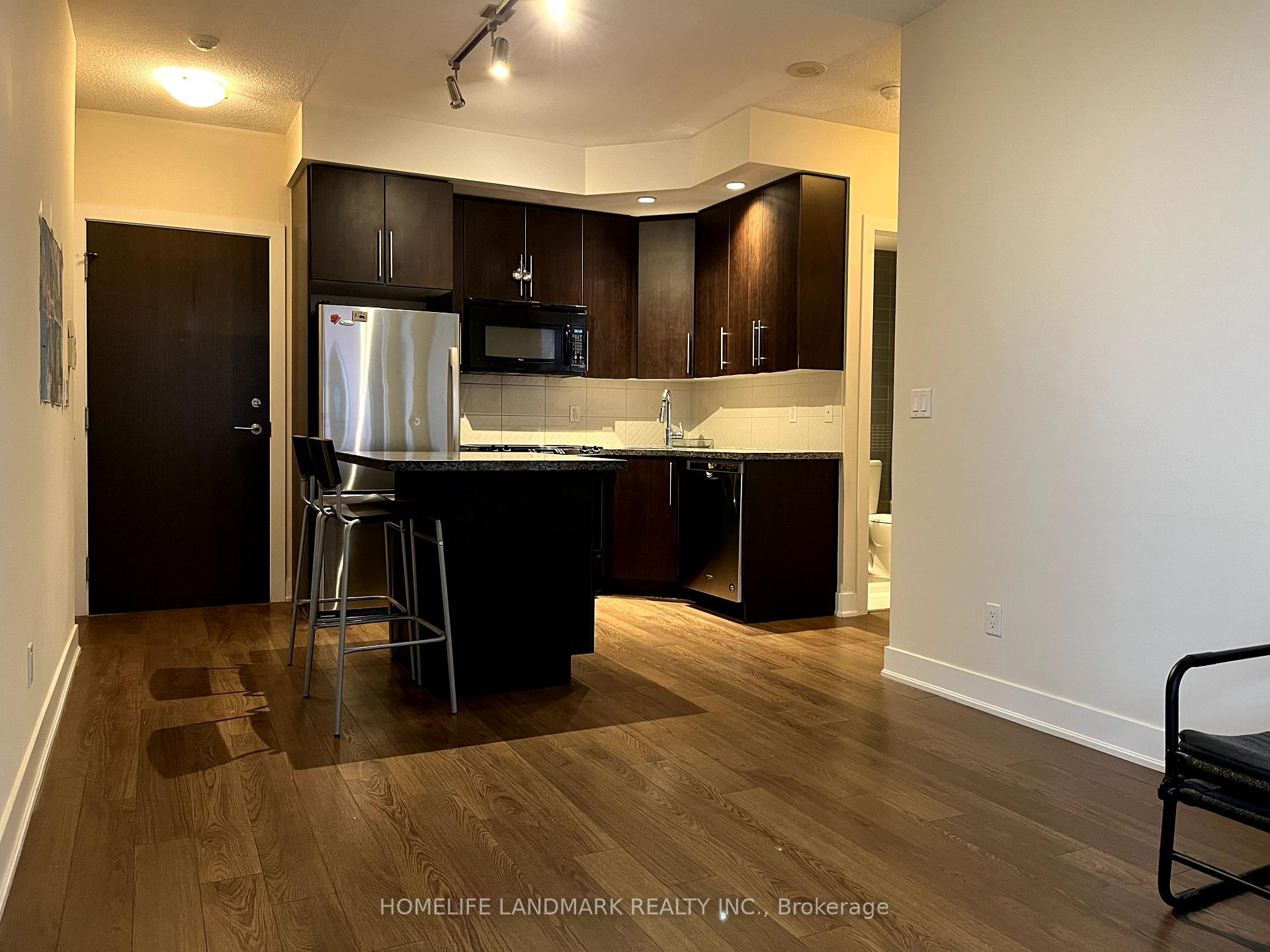 1 Bedroom Condo at 28 Linden, Toronto For sale