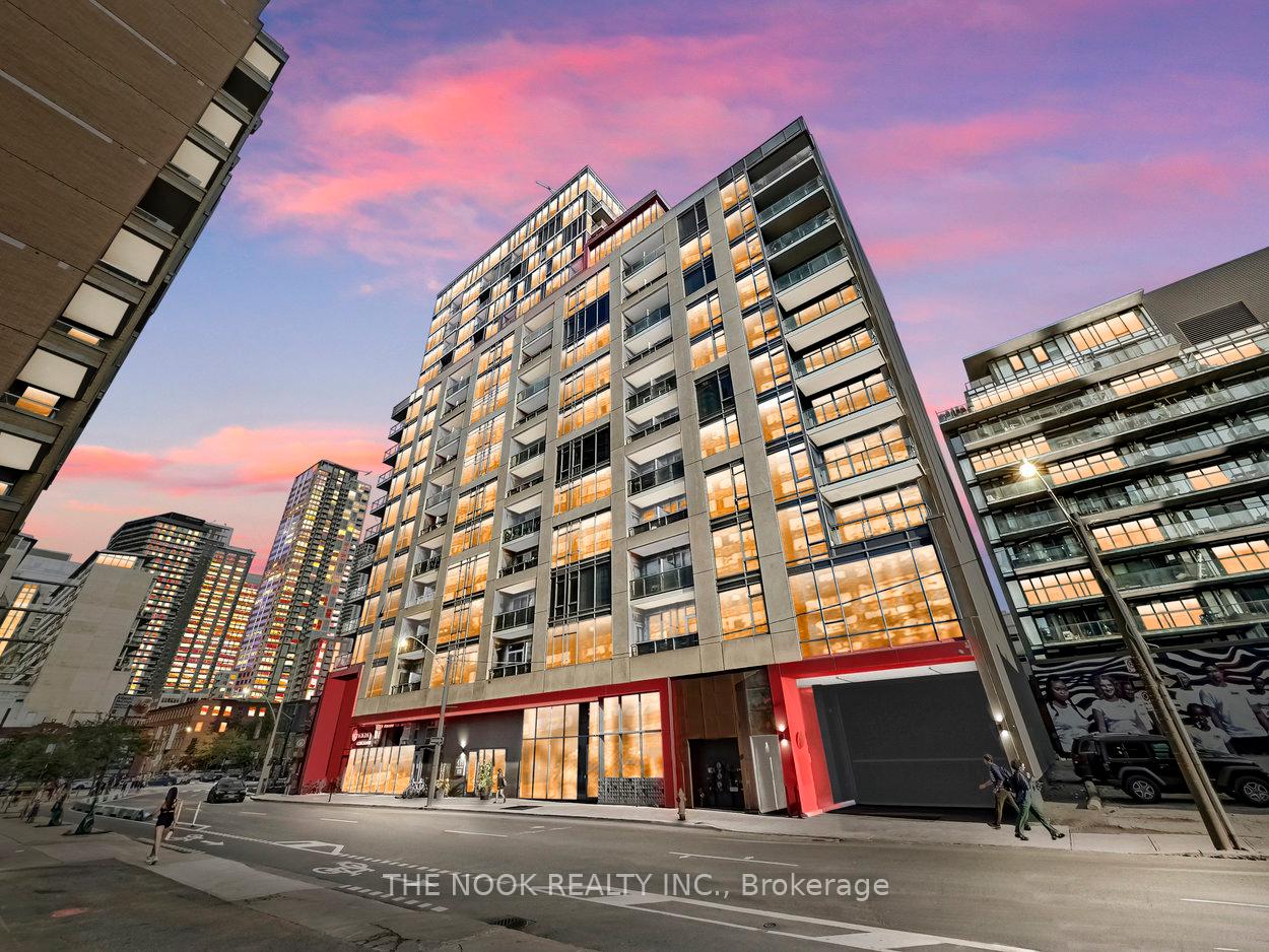 2 Bedrooms Condo at 435 Richmond, Toronto For sale