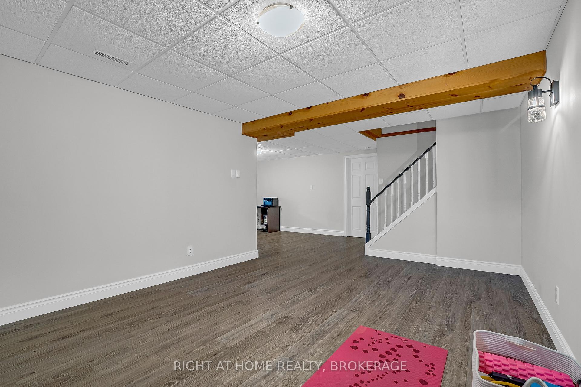 3 Bedrooms Condo at 3420 South Millway, Mississauga For sale