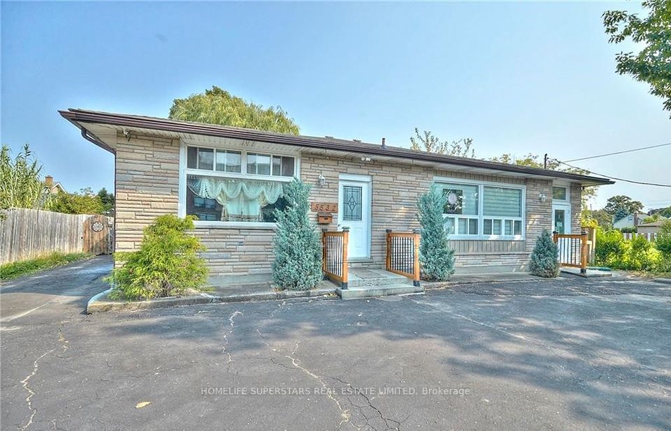 5532 Drummond Road, Niagara Falls, ON L2G 4L3