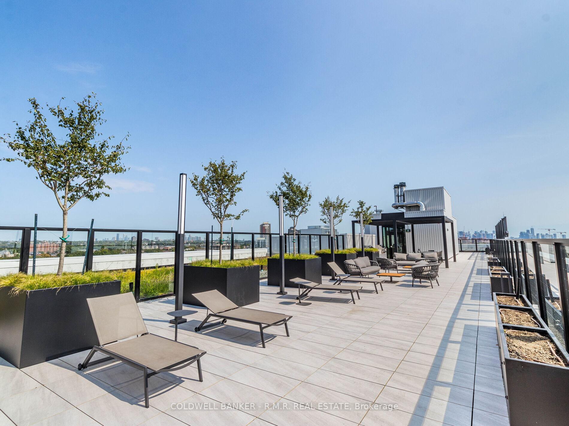 1 Bedroom Condo at 2720 Dundas, Toronto For sale