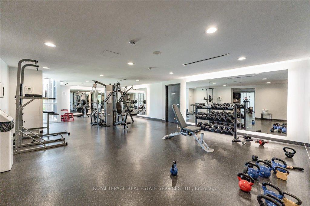 1 Bedroom Condo at 1940 Ironstone, Burlington For sale