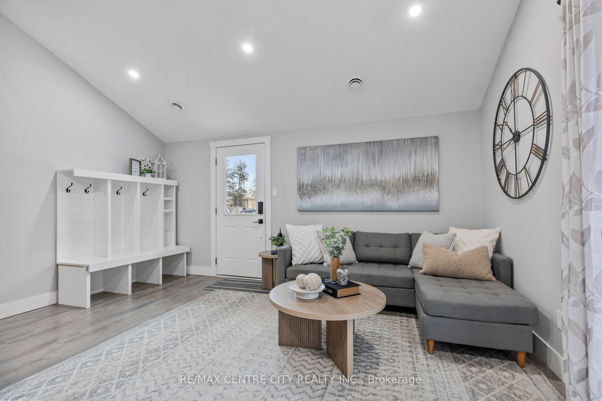 7957 Argyle Street, Southwold, ON N0L 1K0