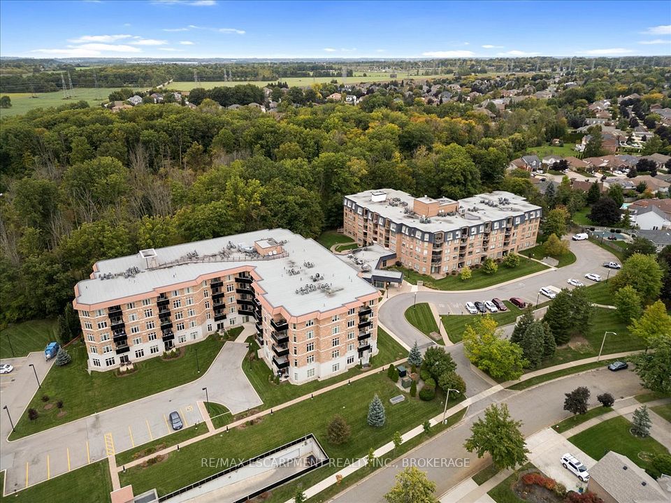 8111 Forest Glen