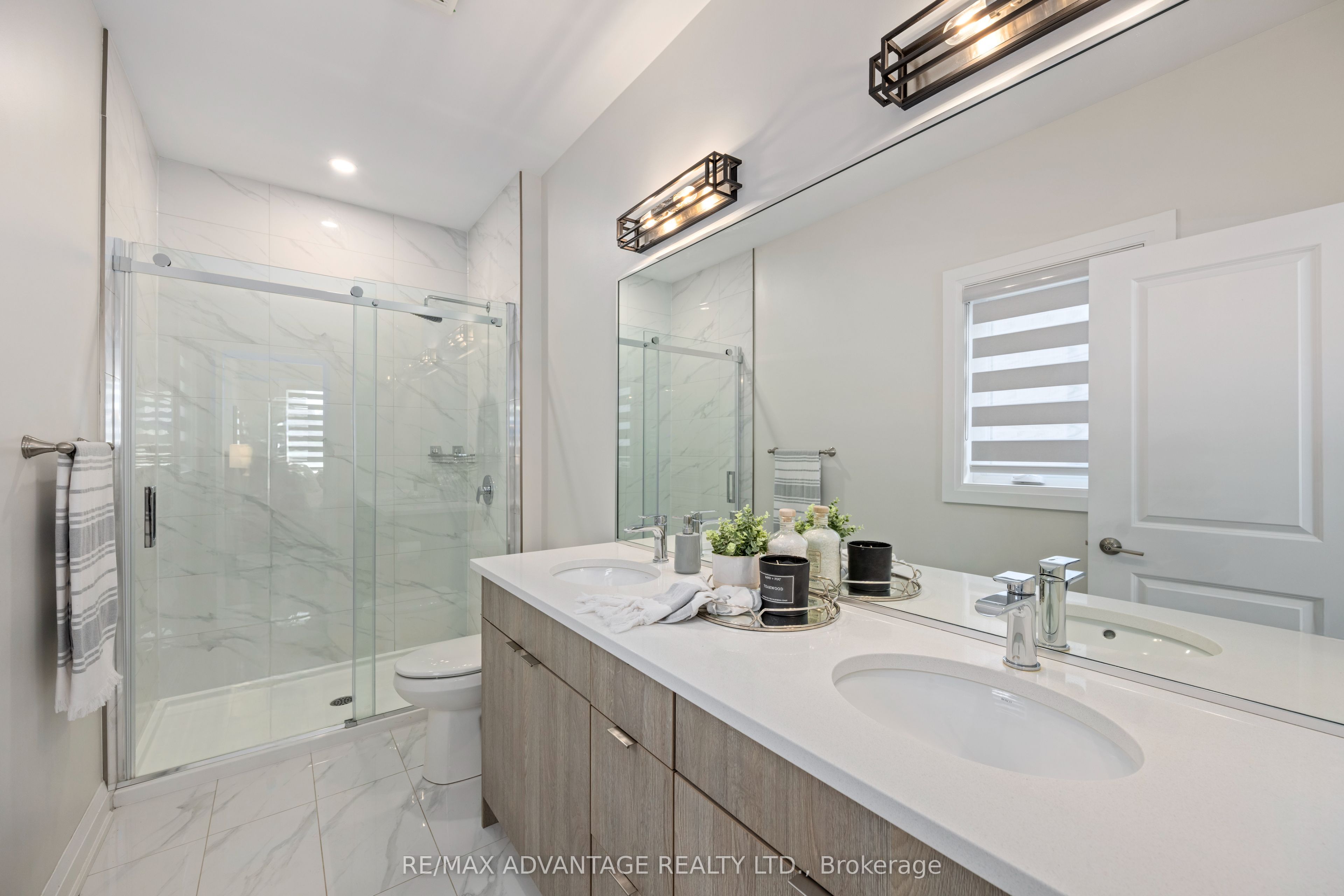 383 Daventry Way, #5