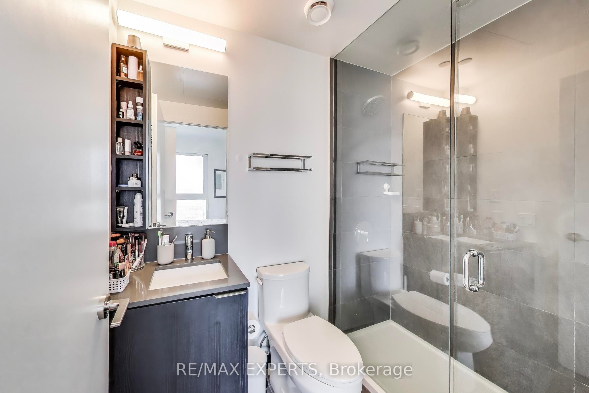 7890 Jane Street, #1609