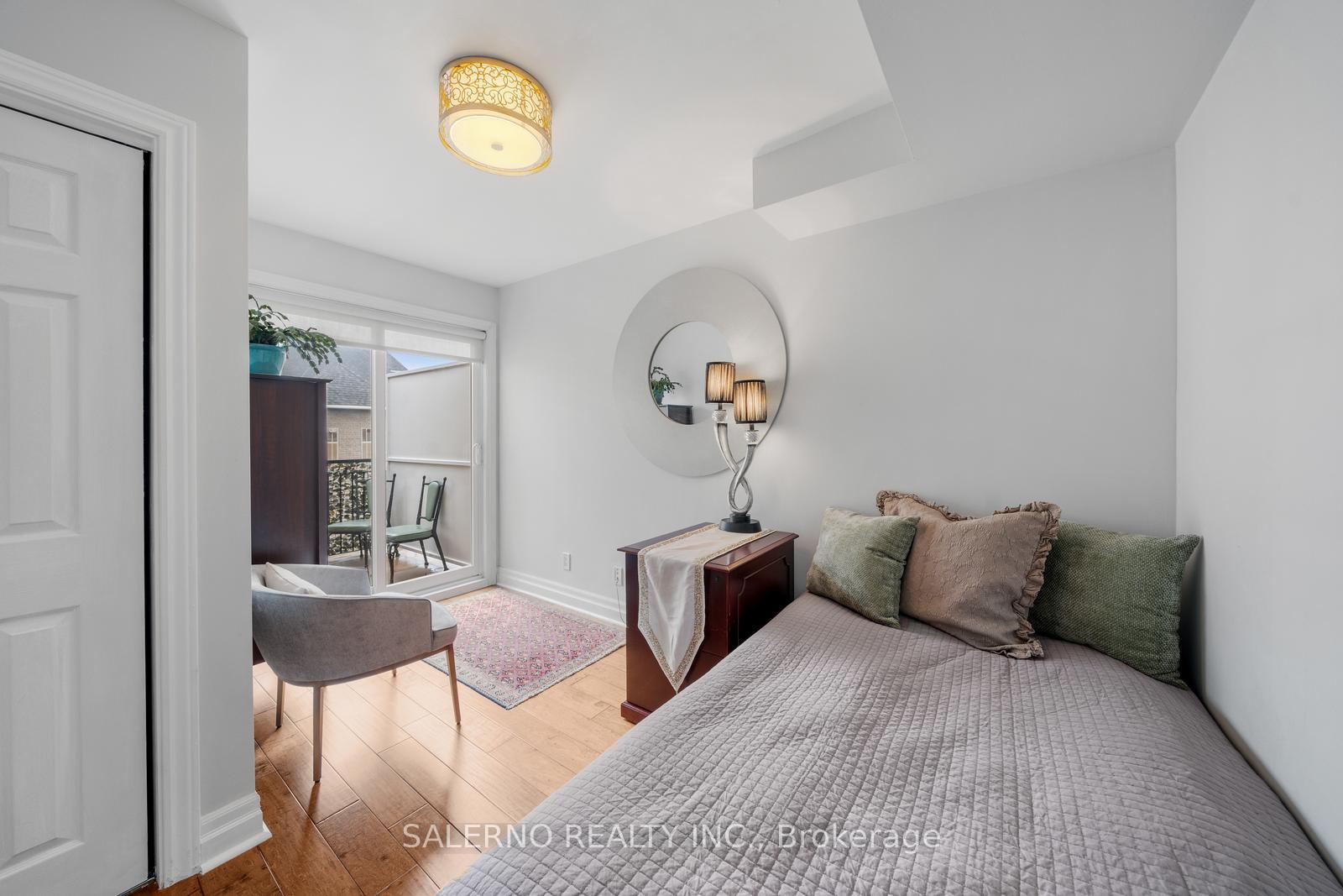 3 Bedrooms Condo at 128 Aerodrome, Toronto For sale