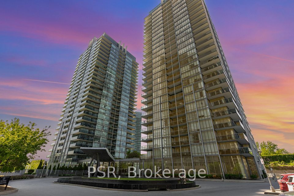 88 Park Lawn