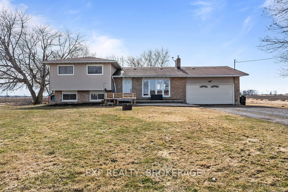 701 HIGHWAY 95, Frontenac Islands, ON K7M 8W2