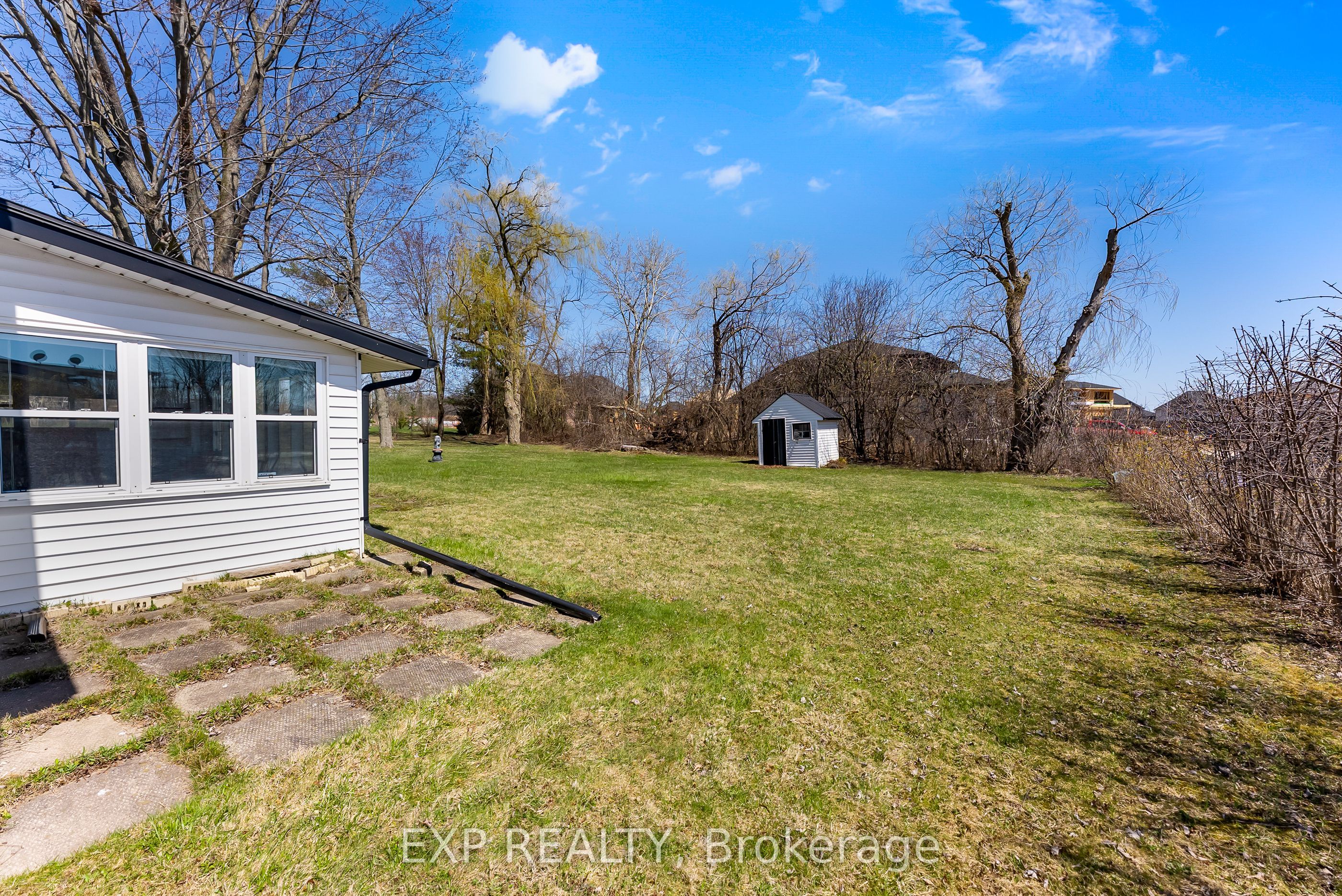 1132 Spears Road, Fort Erie, ON L2A 4N1