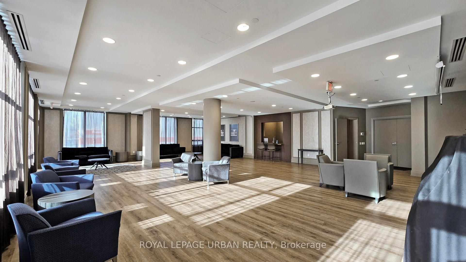 2 Bedrooms Condo at 60 Heintzman, Toronto For sale
