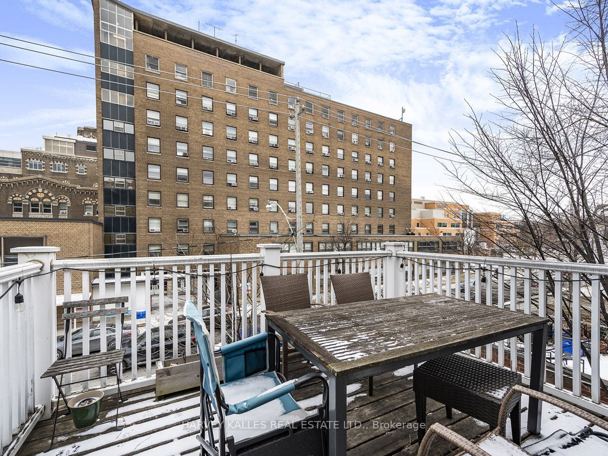 39 Sunnyside Avenue Upper