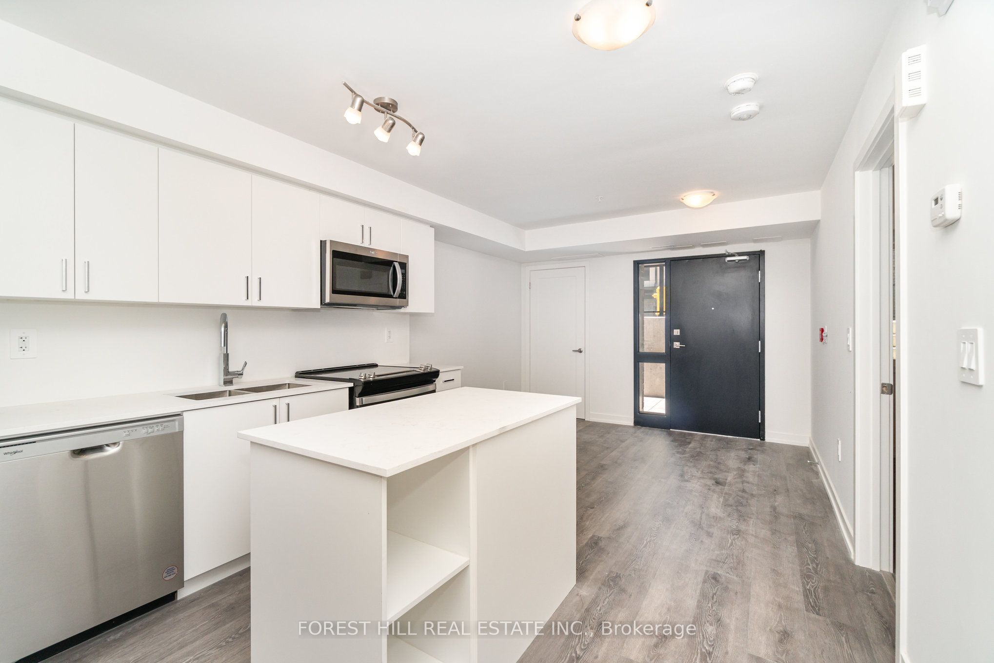 1650 Victoria Park Avenue, #A102