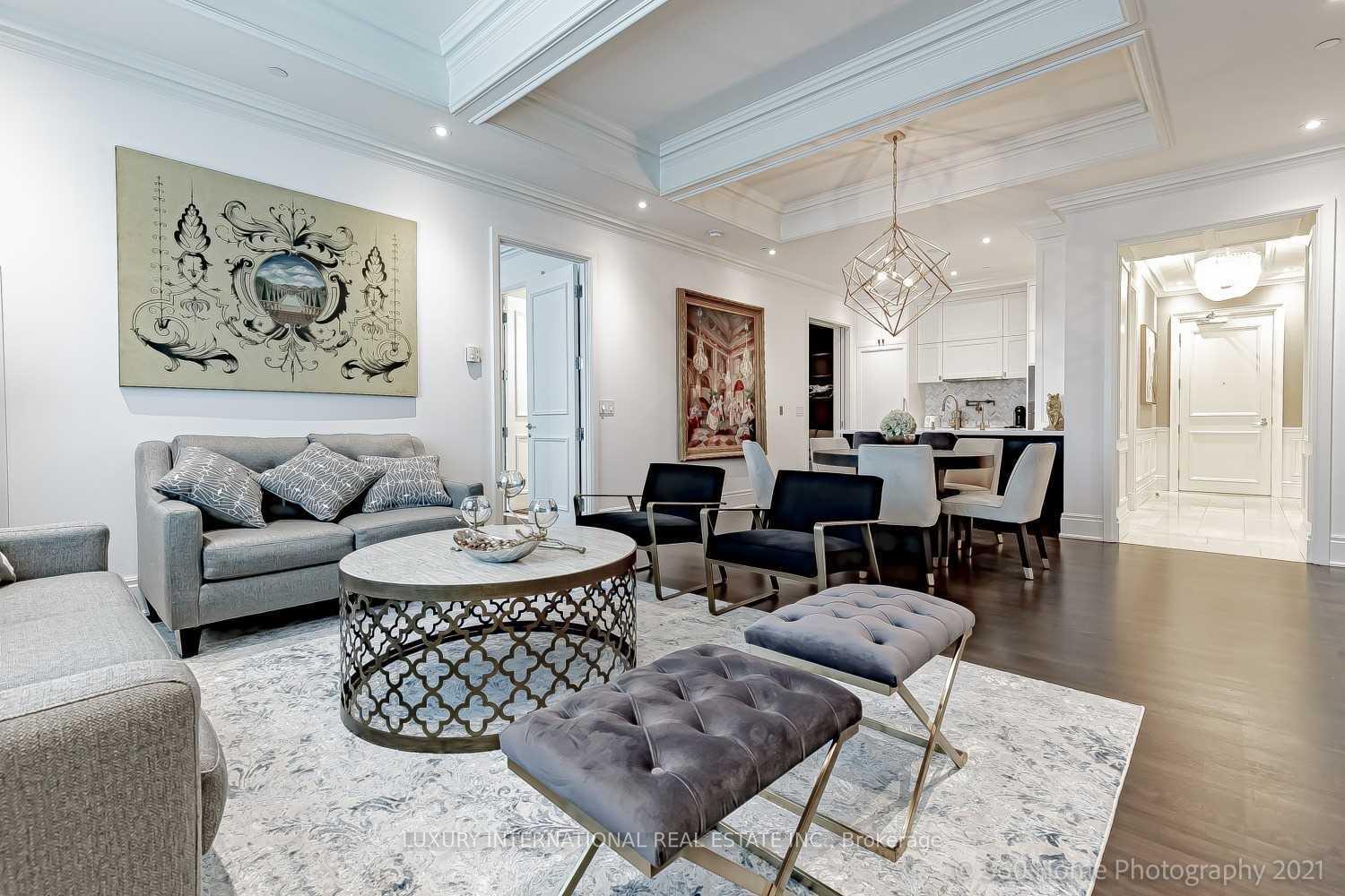 2 Bedrooms Condo at 311 Bay,  Toronto For sale