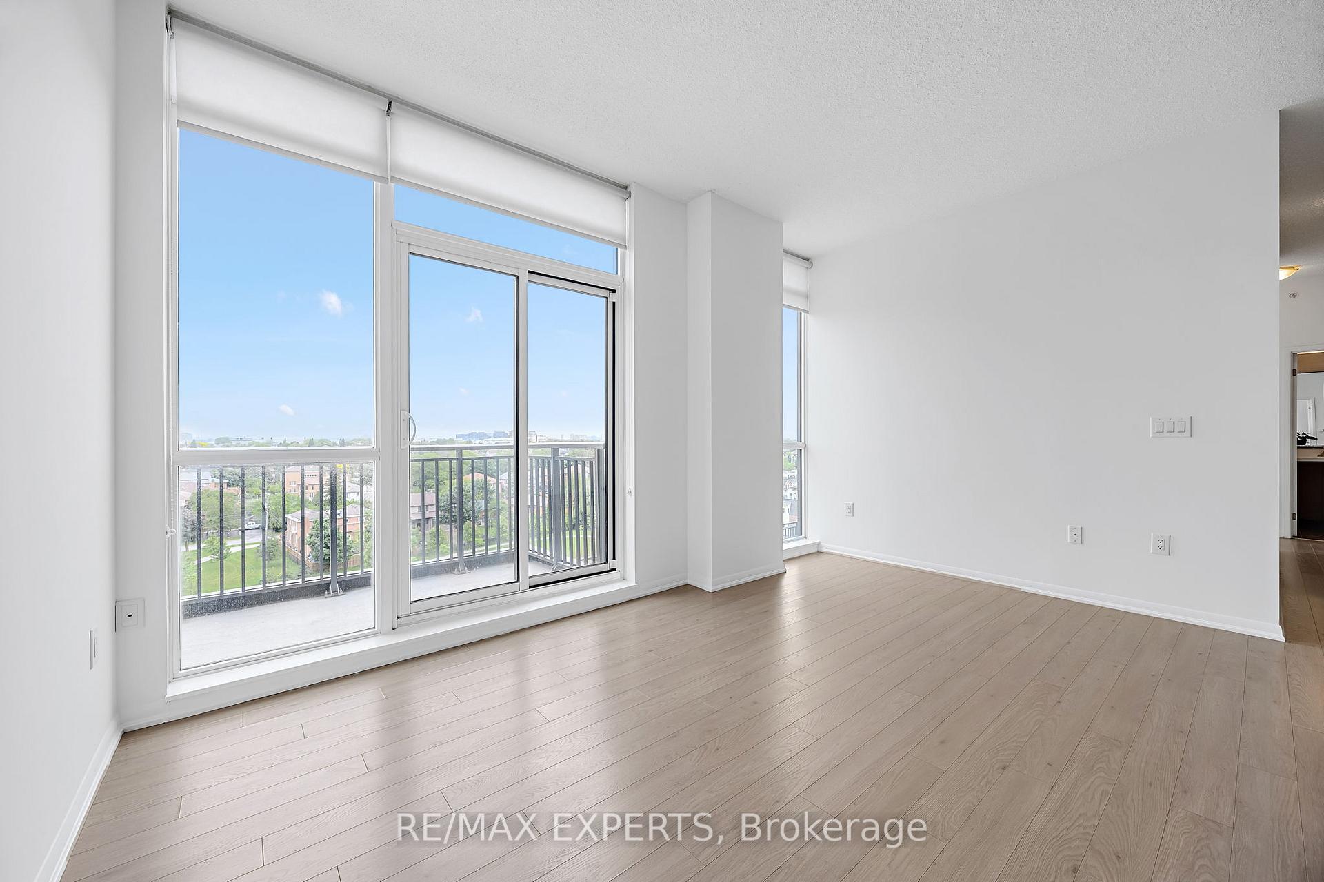 3 Bedrooms Condo at 36 Via Bagnato, Toronto For sale