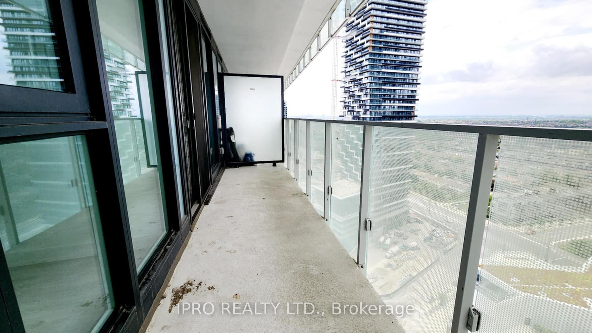 2 Bedrooms Condo at 3883 Quartz, Mississauga For sale
