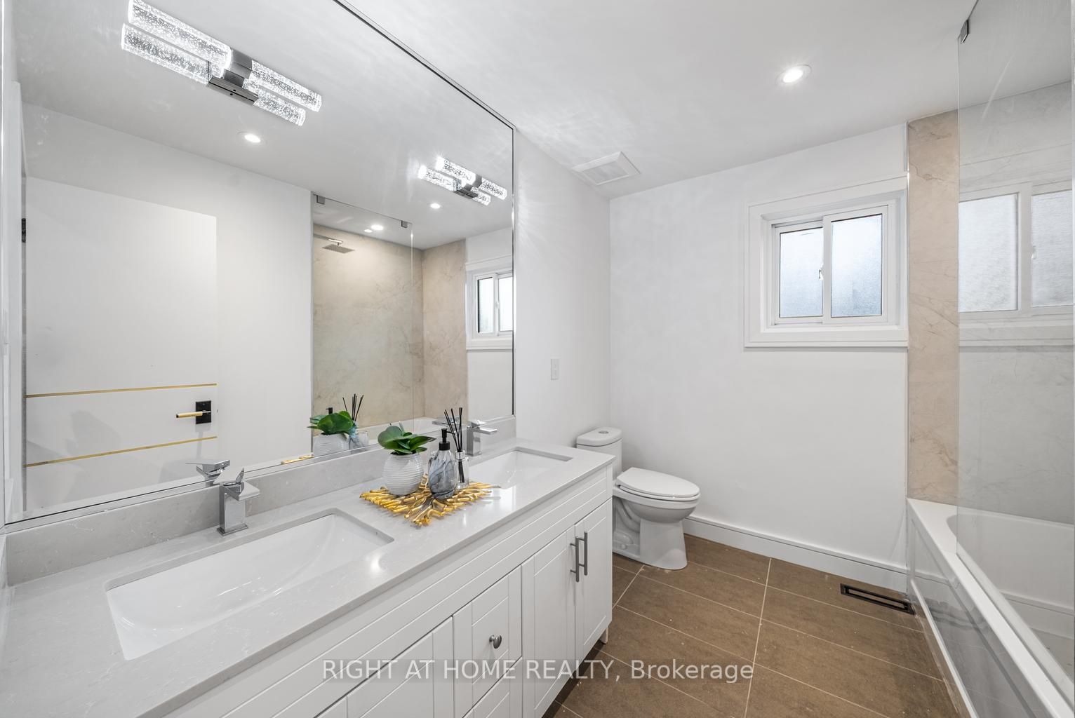 93 Pemberton Road