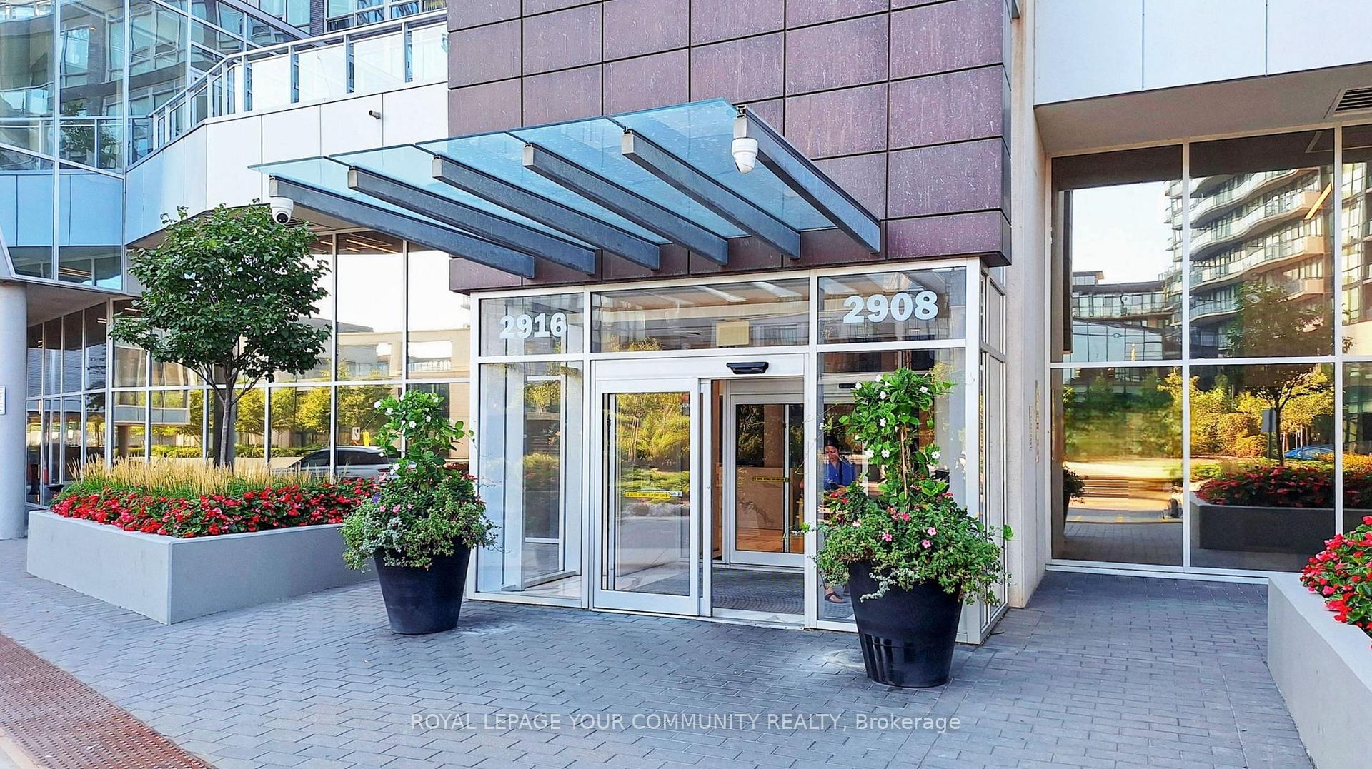 2 Bedrooms Condo at 2916 Highway 7,  Vaughan For sale