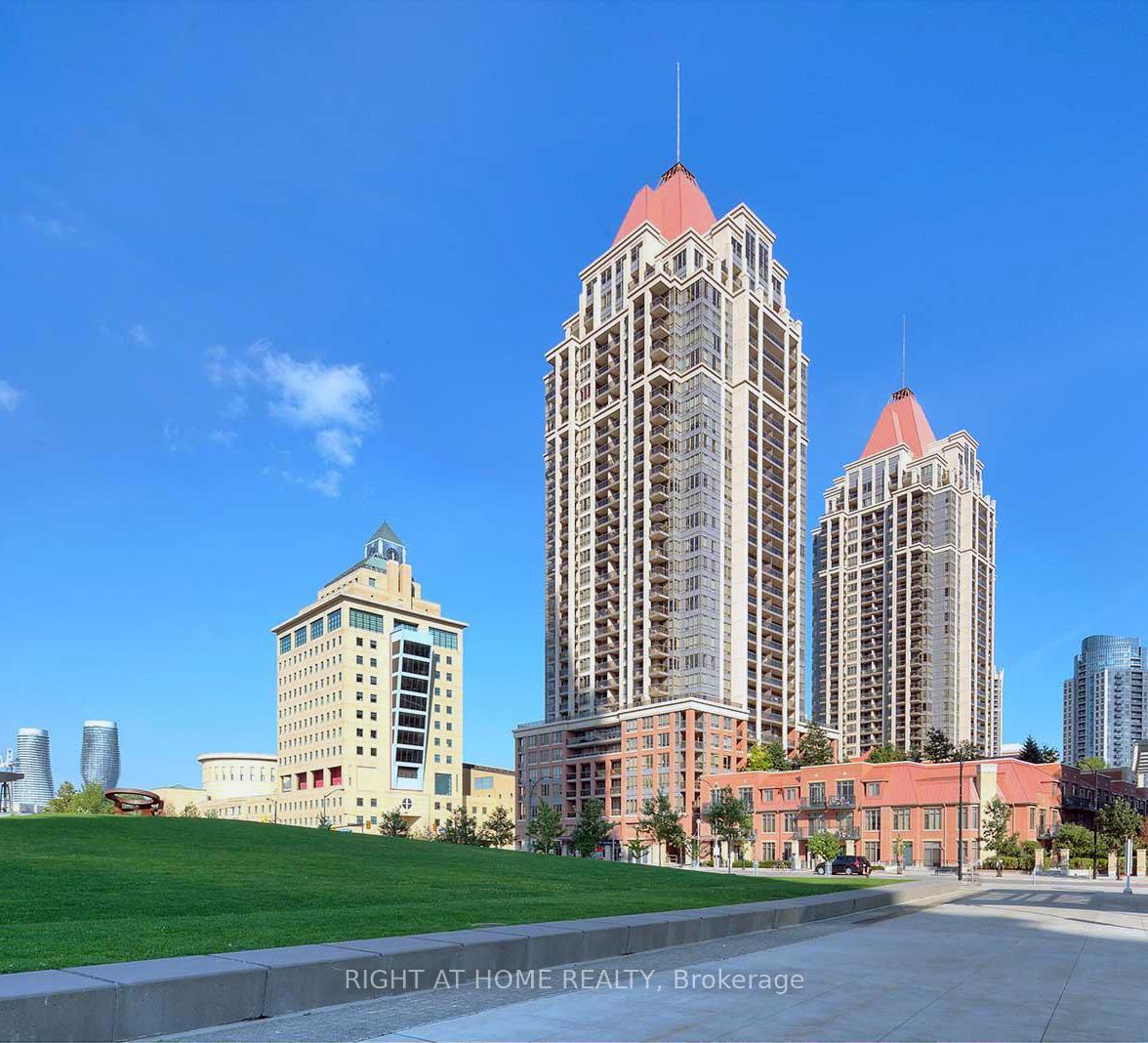 2 Bedrooms Condo at 4090 Living Arts, Mississauga For sale